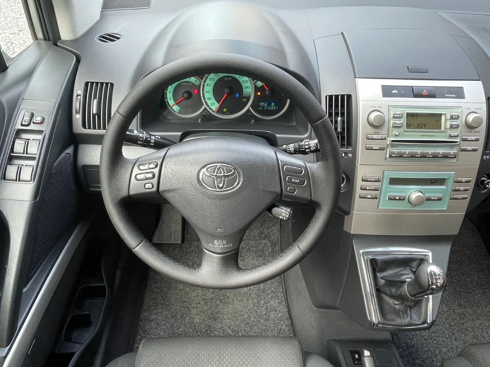 Toyota Corolla verso 1.8 VVT-I | Mobile.bg � ����������� 11