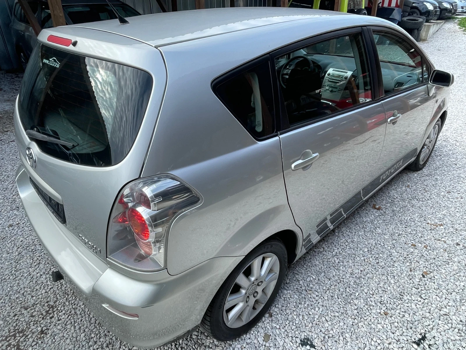 Toyota Corolla verso 1.8 VVT-I | Mobile.bg � ����������� 4