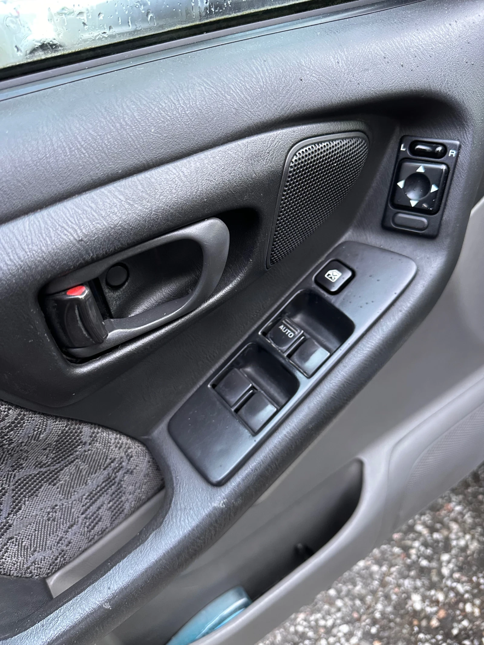 Subaru Forester, снимка 10 - Автомобили и джипове - 53993418