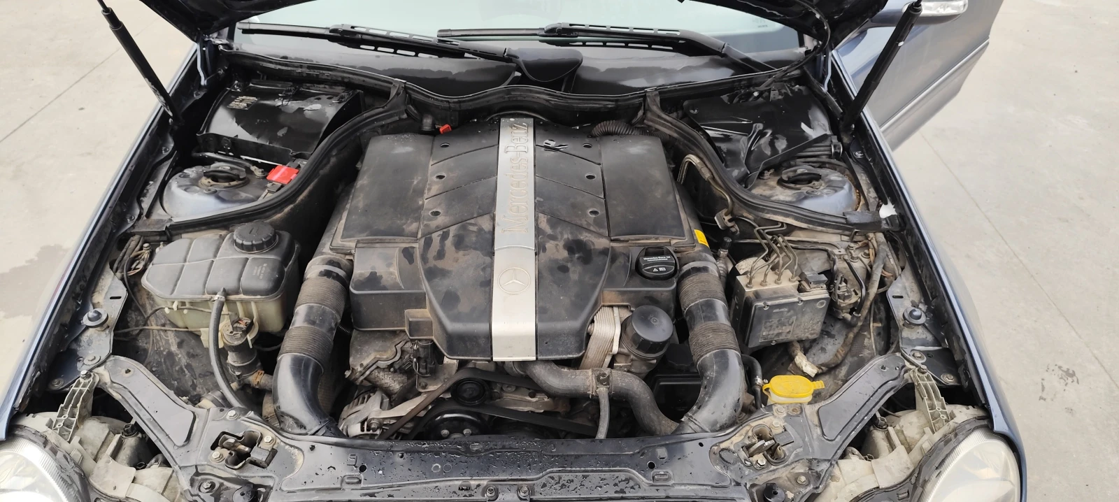 Mercedes-Benz CLK 320 НОВА ВЕРИГА, снимка 13 - Автомобили и джипове - 54195171