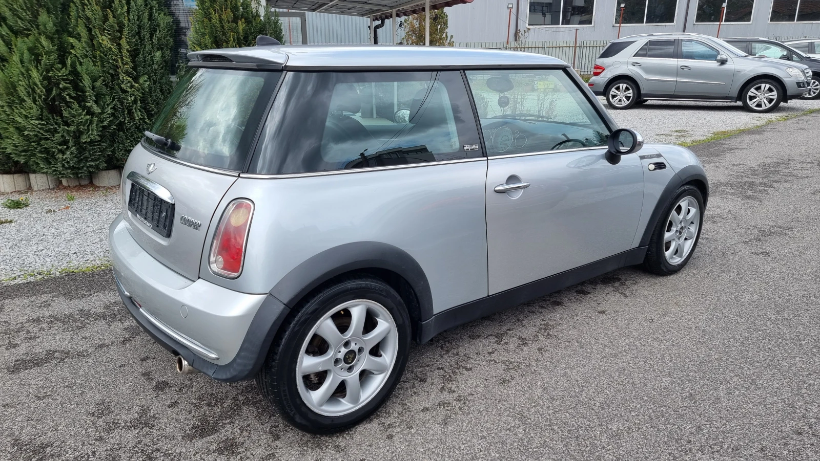 Mini Cooper 1.6i PARK LANE, снимка 4 - Автомобили и джипове - 54279686