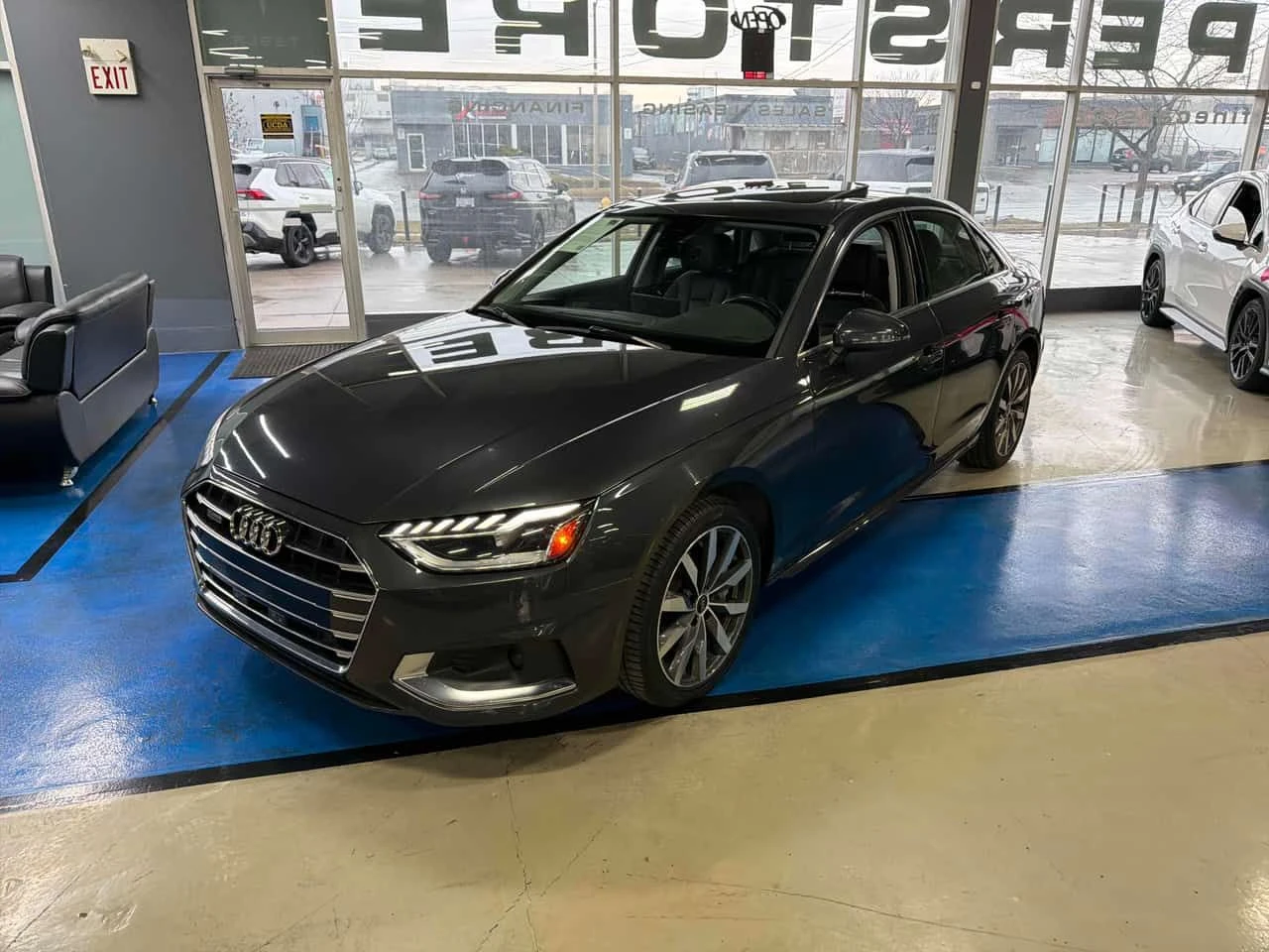 Audi A4 /DISTRONIC/CAMERA/LED/���� �� ������ | Mobile.bg � ����������� 1