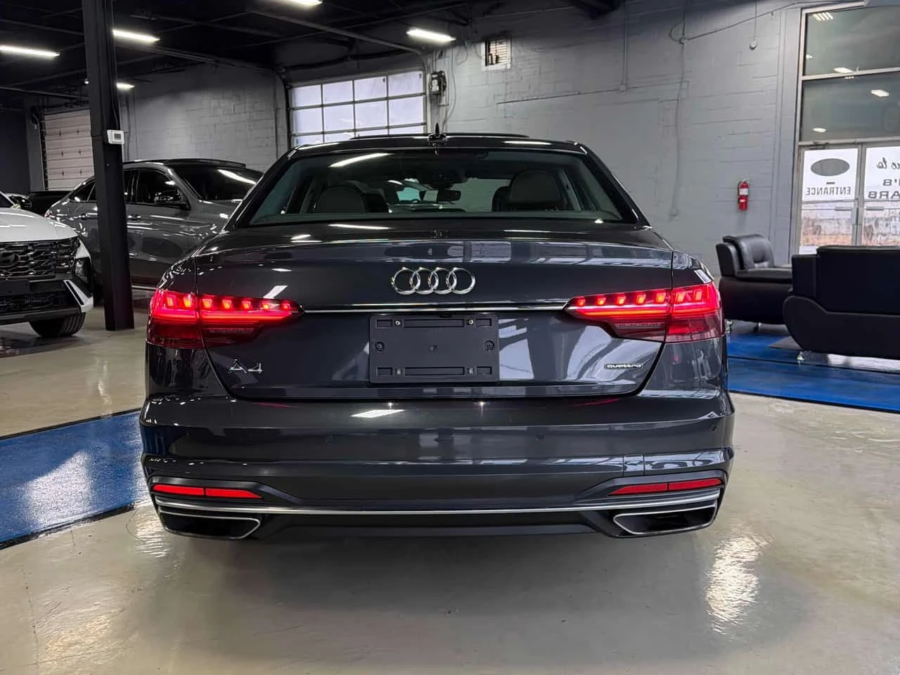 Audi A4 /DISTRONIC/CAMERA/LED/���� �� ������ | Mobile.bg � ����������� 13