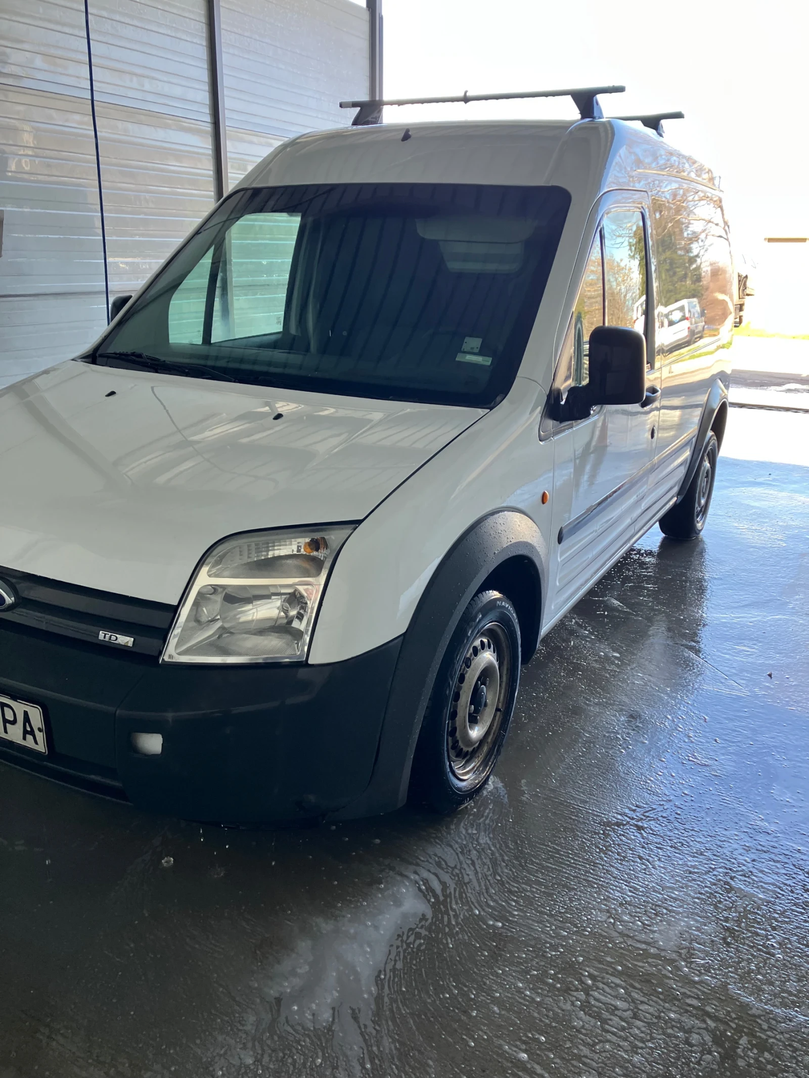 Ford Connect 1.8 tdci, снимка 3 - Автомобили и джипове - 54377471