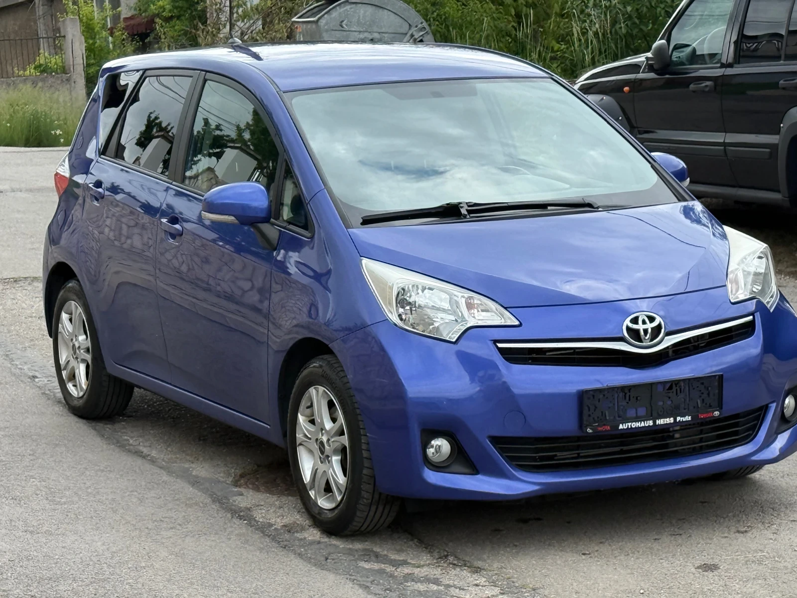Toyota Verso S 1.4 d4d УНИКАТ, снимка 4 - Автомобили и джипове - 54653283