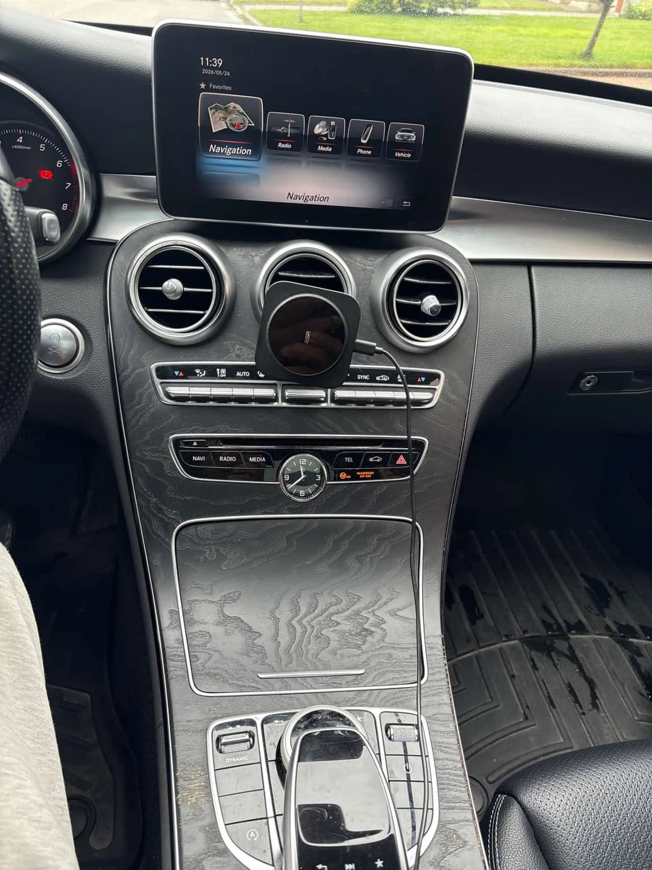 Mercedes-Benz C 300 4MATIC* DISTRONIC* BURMESTER* , снимка 9 - Автомобили и джипове - 54667881