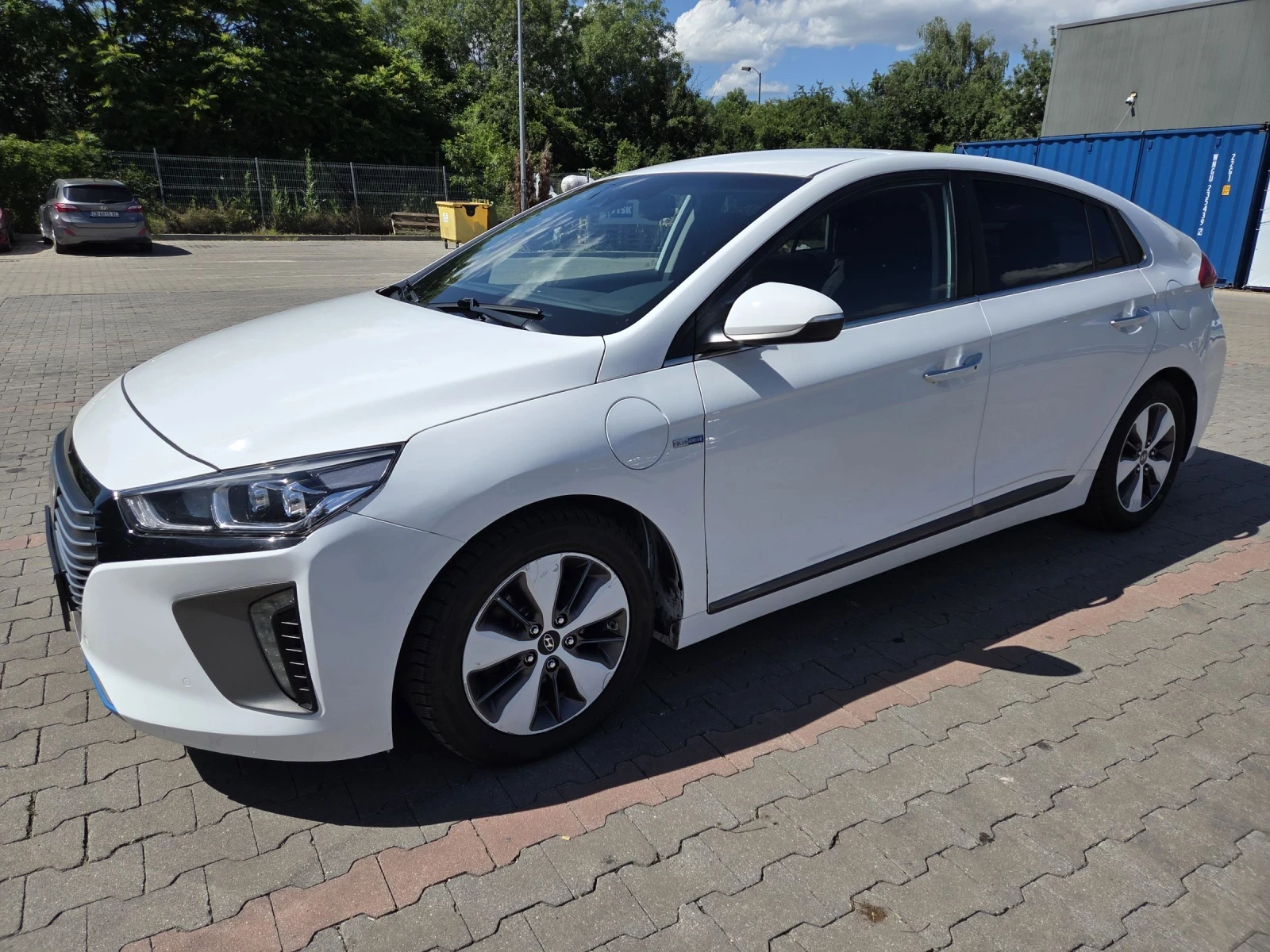 Hyundai Ioniq PLUG IN HYBRID/ FULL/ LED, снимка 3 - Автомобили и джипове - 54931402