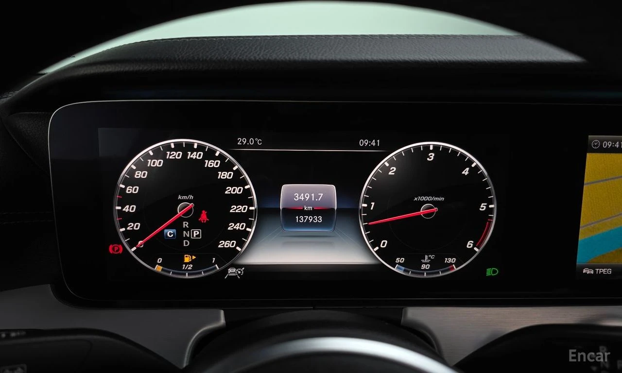 Mercedes-Benz CLS 400 4MATIC* BURMESTER* ���������* ���������* �����* 36 | Mobile.bg � ����������� 11
