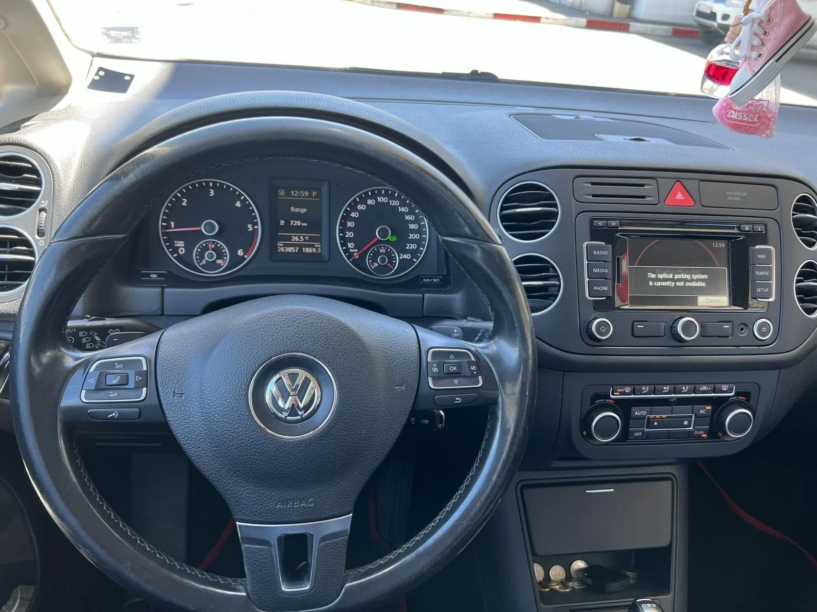 VW Golf Plus 1.6 TDI 105kc, снимка 3 - Автомобили и джипове - 55919978