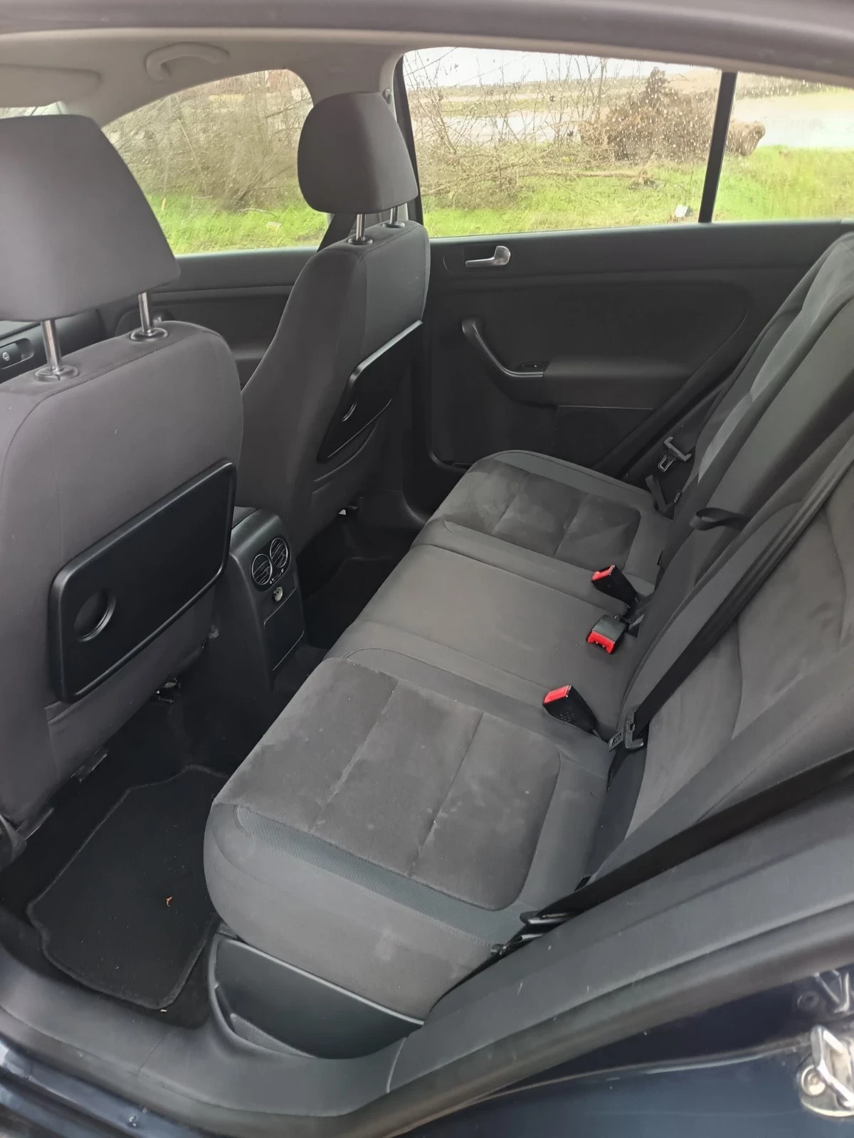 VW Golf Plus 1.6 TDI 105kc, снимка 4 - Автомобили и джипове - 55919978