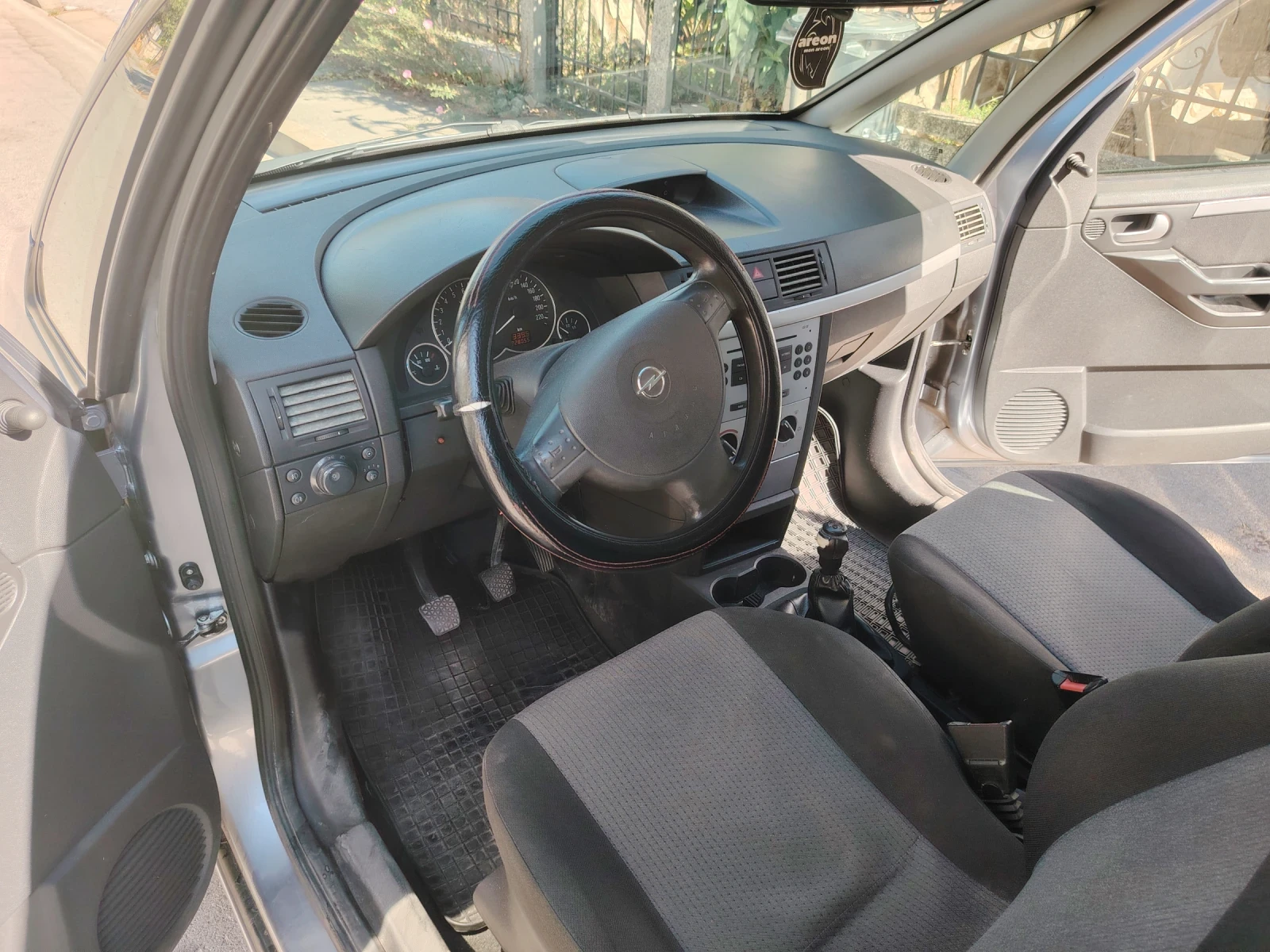 Opel Meriva, снимка 5 - Автомобили и джипове - 55969698