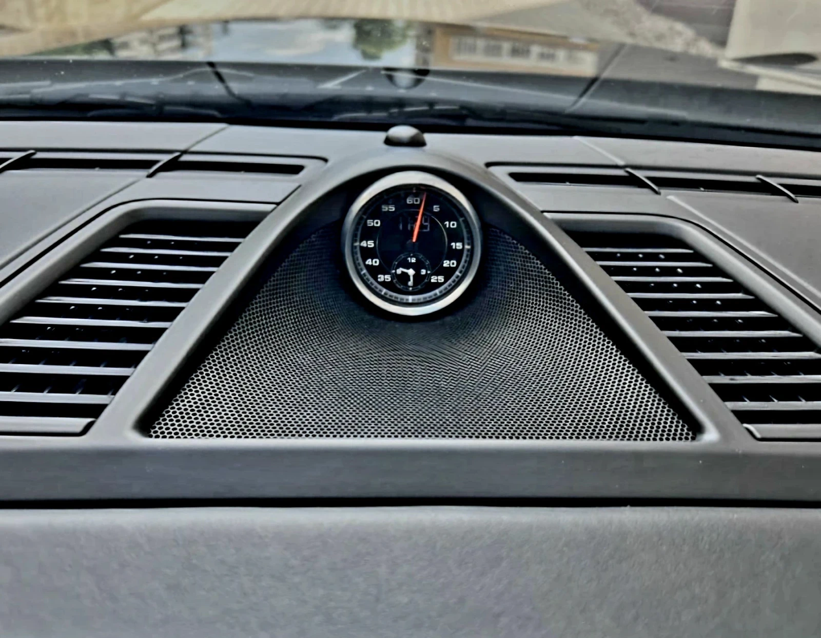 Porsche Panamera  - Сменени вериги, реални км., Recaro, КАТО НОВА !, снимка 12 - Автомобили и джипове - 56135077