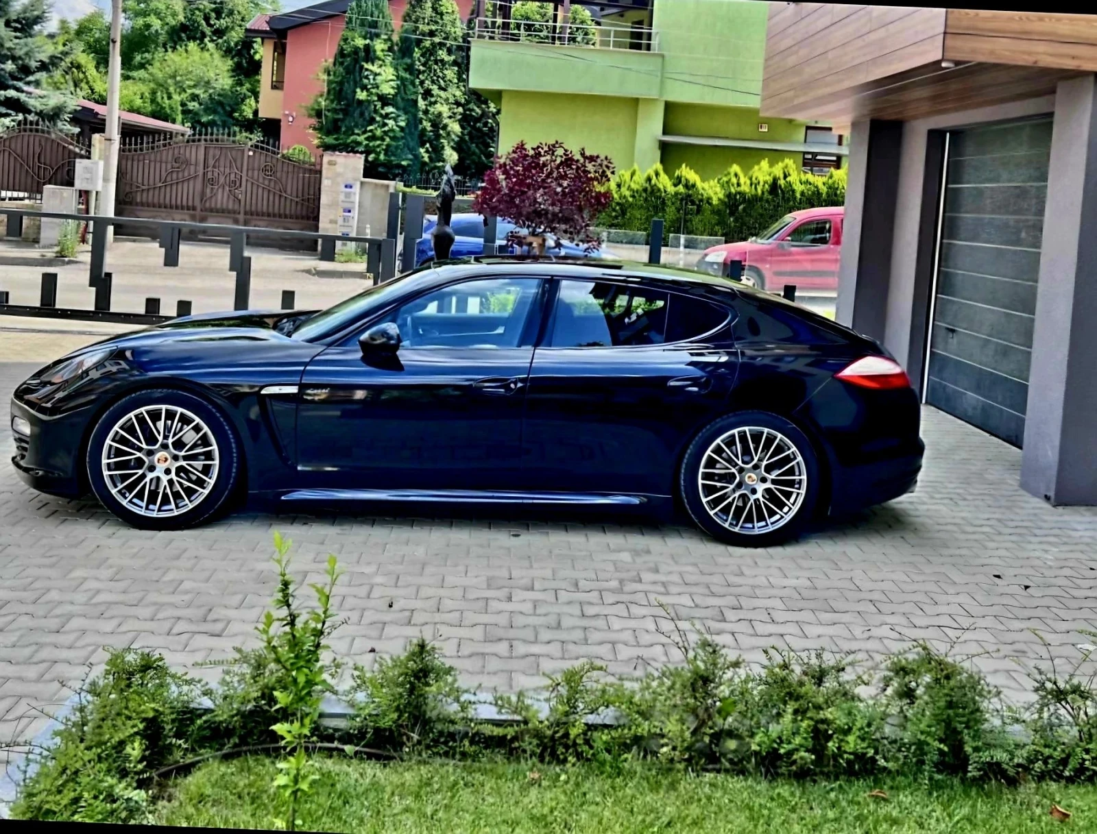 Porsche Panamera  - Сменени вериги, реални км., Recaro, КАТО НОВА !, снимка 4 - Автомобили и джипове - 56135077
