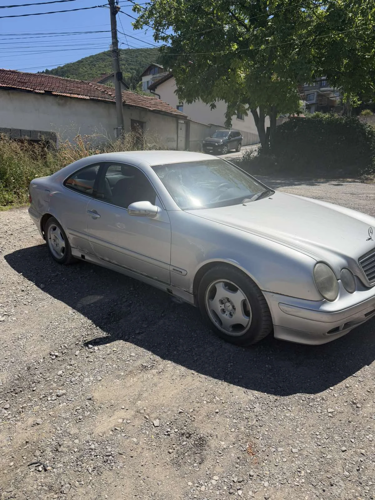 Mercedes-Benz CLK, снимка 3 - Автомобили и джипове - 56267491