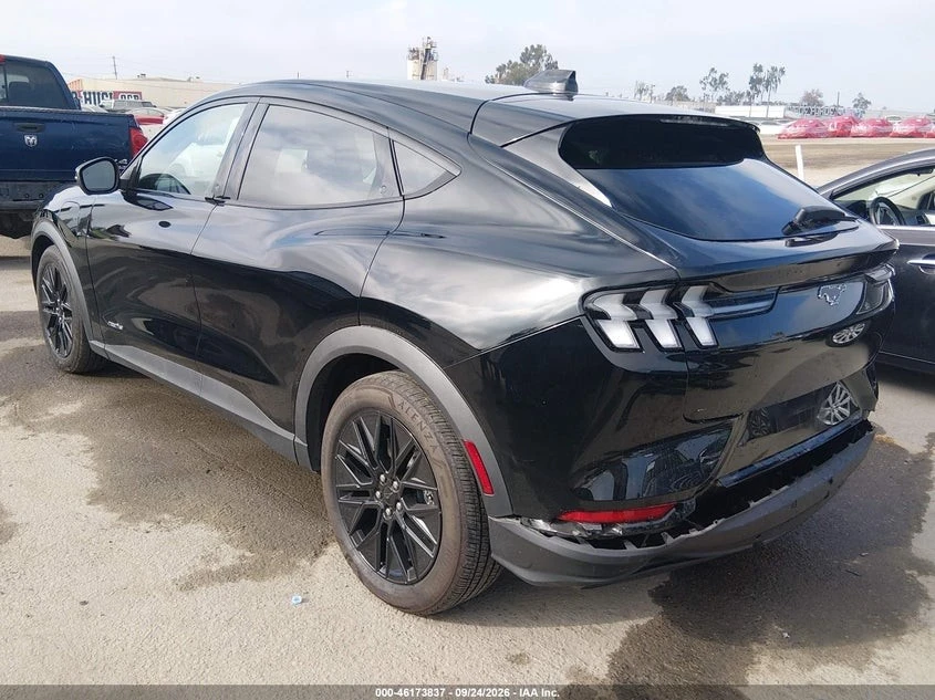 Ford Mustang Mach-E SELECT, снимка 3 - Автомобили и джипове - 56657209