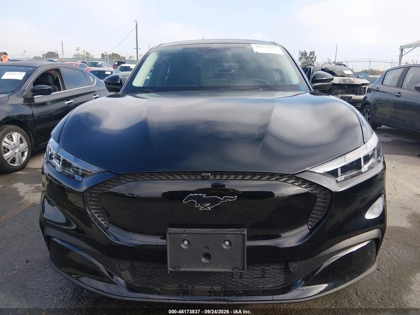 Ford Mustang Mach-E SELECT, снимка 11 - Автомобили и джипове - 56657209