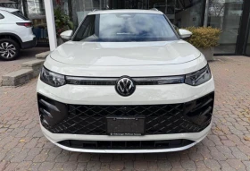 VW Tiguan HIGHLINE TURBO * R LINE * МАСАЖ * ОБДУХВАНЕ * НОВ , снимка 1