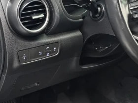 Hyundai Kona Electric Premium, снимка 16