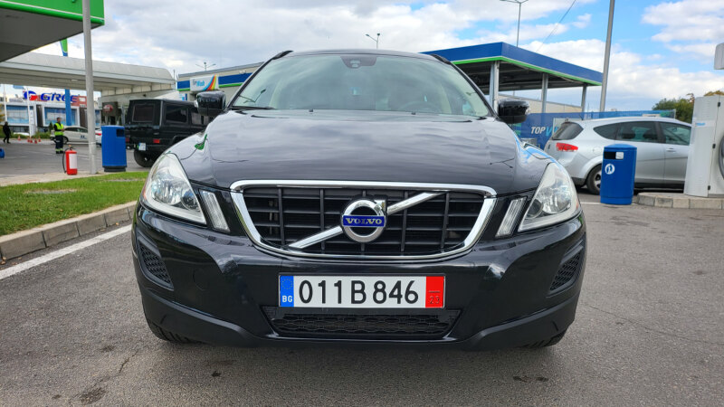 Volvo XC60 2.0D Drive / FASE / - Нов Внос !, снимка 2 - Автомобили и джипове - 36465382