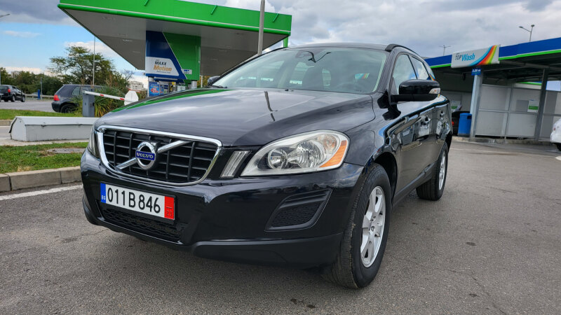 Volvo XC60 2.0D Drive / FASE / - Нов Внос !, снимка 1 - Автомобили и джипове - 36465382