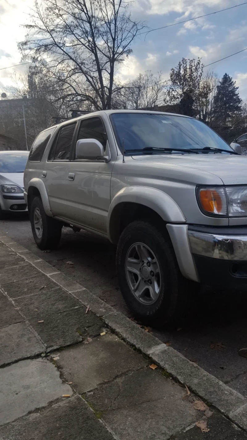 Toyota 4runner, снимка 3 - Автомобили и джипове - 47726183