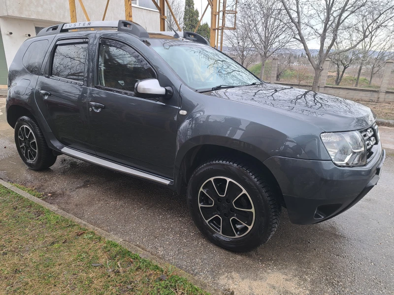 Dacia Duster, снимка 2 - Автомобили и джипове - 49541432