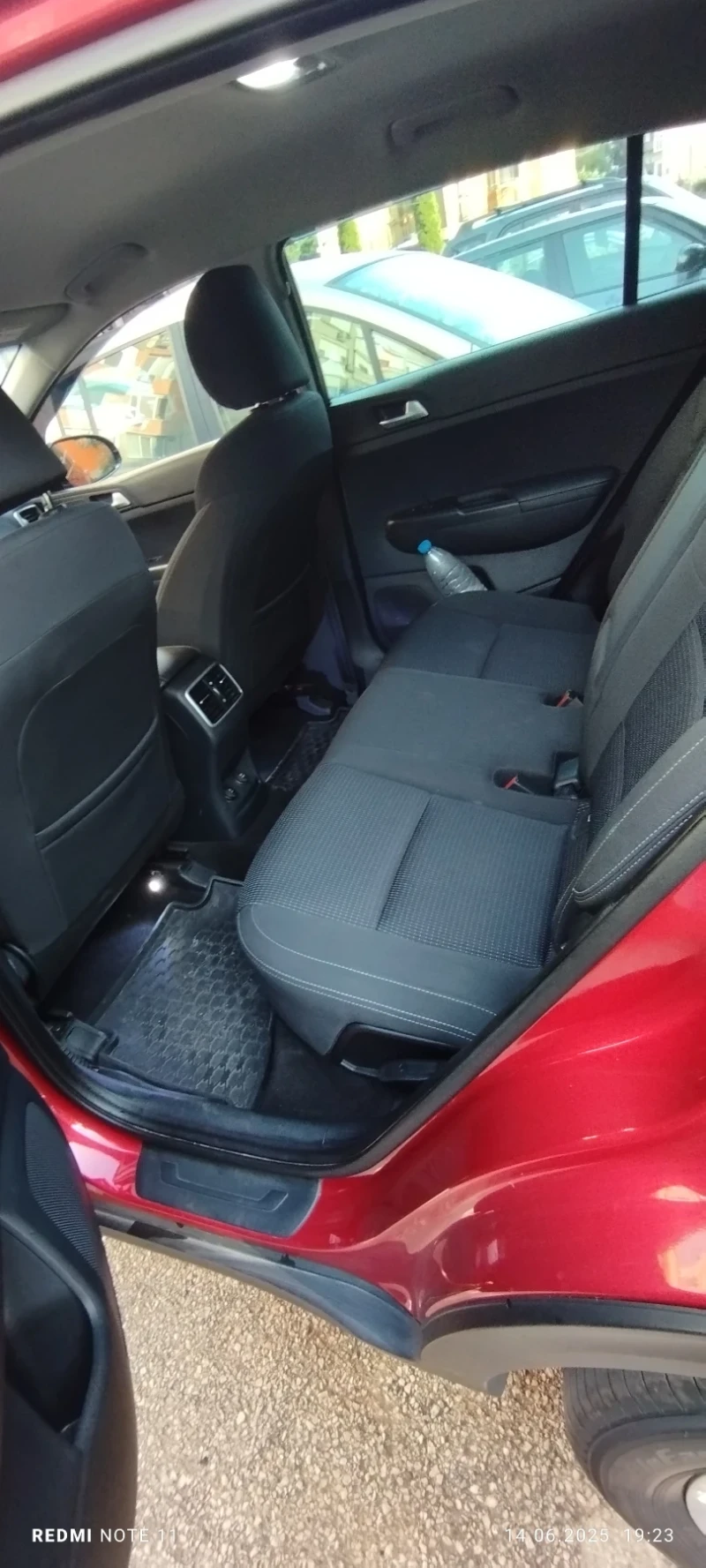 Kia Sportage, снимка 15 - Автомобили и джипове - 50640466