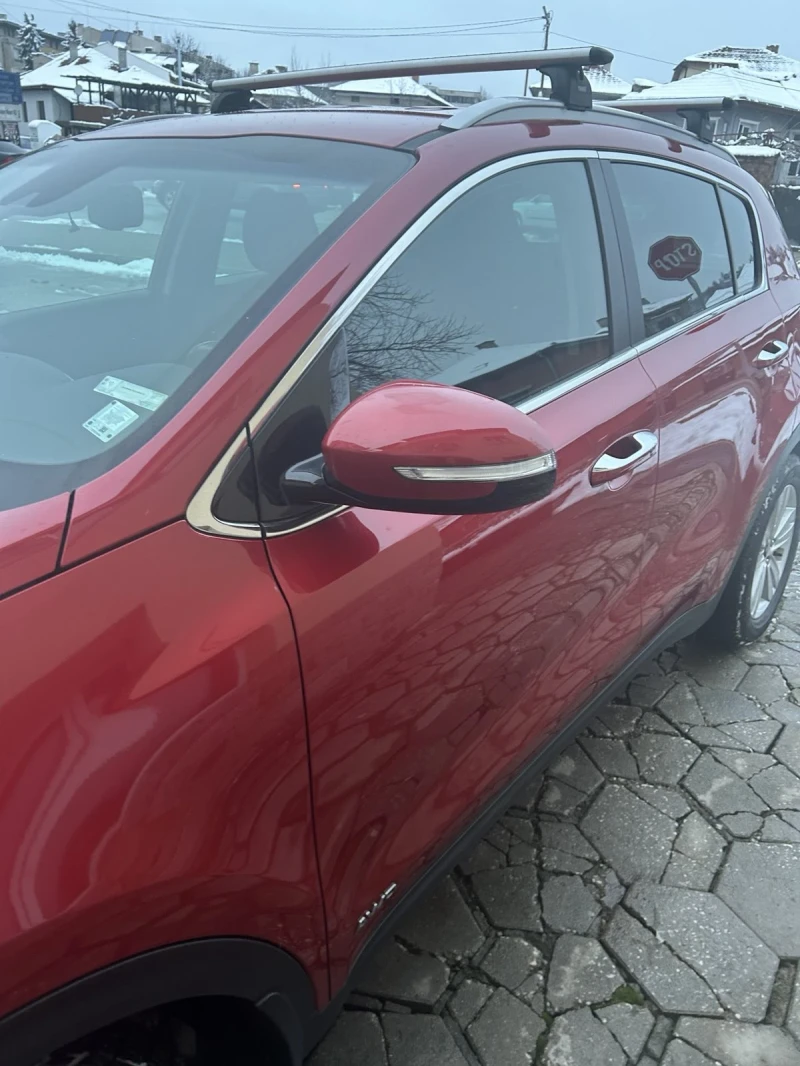 Kia Sportage, снимка 7 - Автомобили и джипове - 50640466