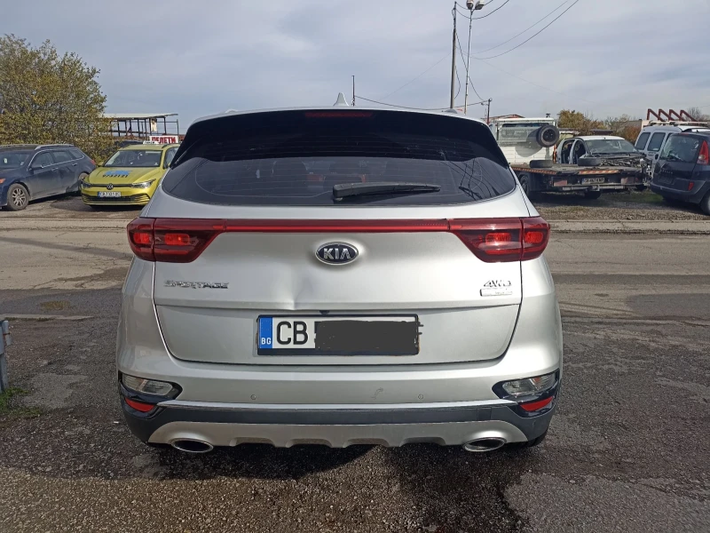 Kia Sportage 2.0 CRDI 4X4 Premium XS, снимка 6 - Автомобили и джипове - 52394632