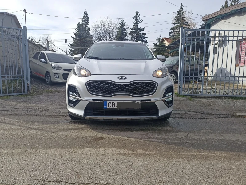 Kia Sportage 2.0 CRDI 4X4 Premium XS, снимка 2 - Автомобили и джипове - 52394632