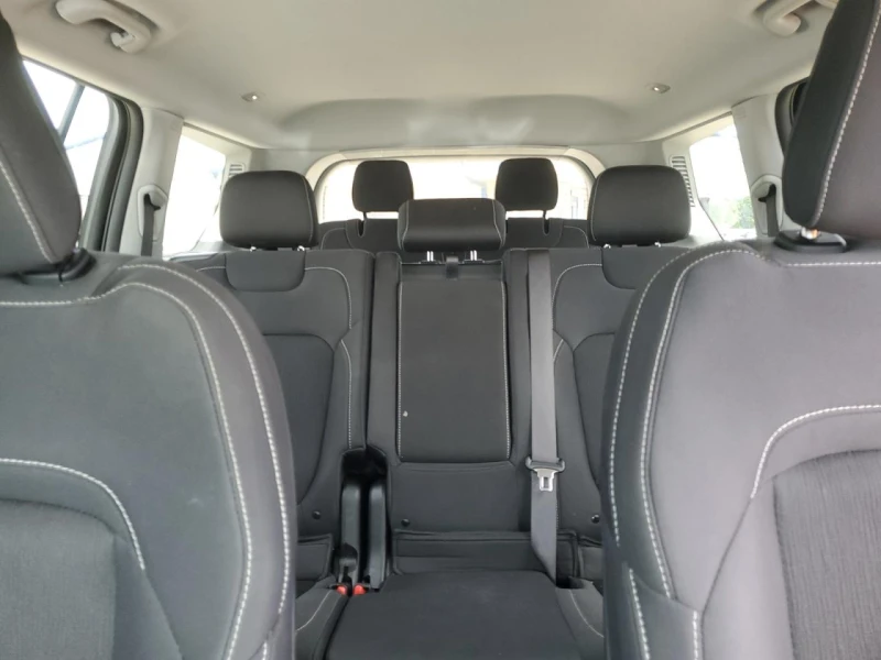 Jeep Grand cherokee L LAREDO, снимка 10 - Автомобили и джипове - 52415678