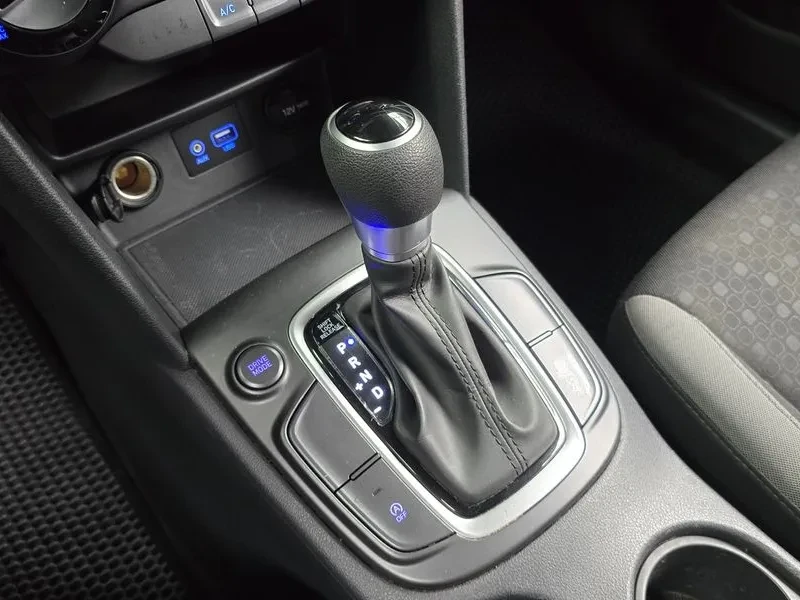 Hyundai Kona 1.6 2Wd Smart - изображение 9