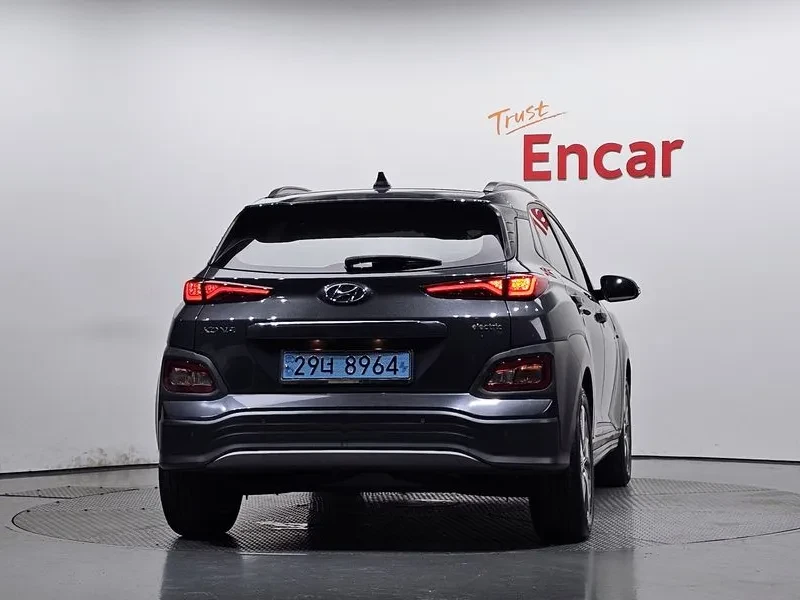 Hyundai Kona Electric Premium, снимка 3 - Автомобили и джипове - 56657521