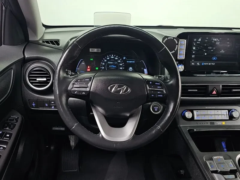 Hyundai Kona Electric Premium, снимка 11 - Автомобили и джипове - 56657521