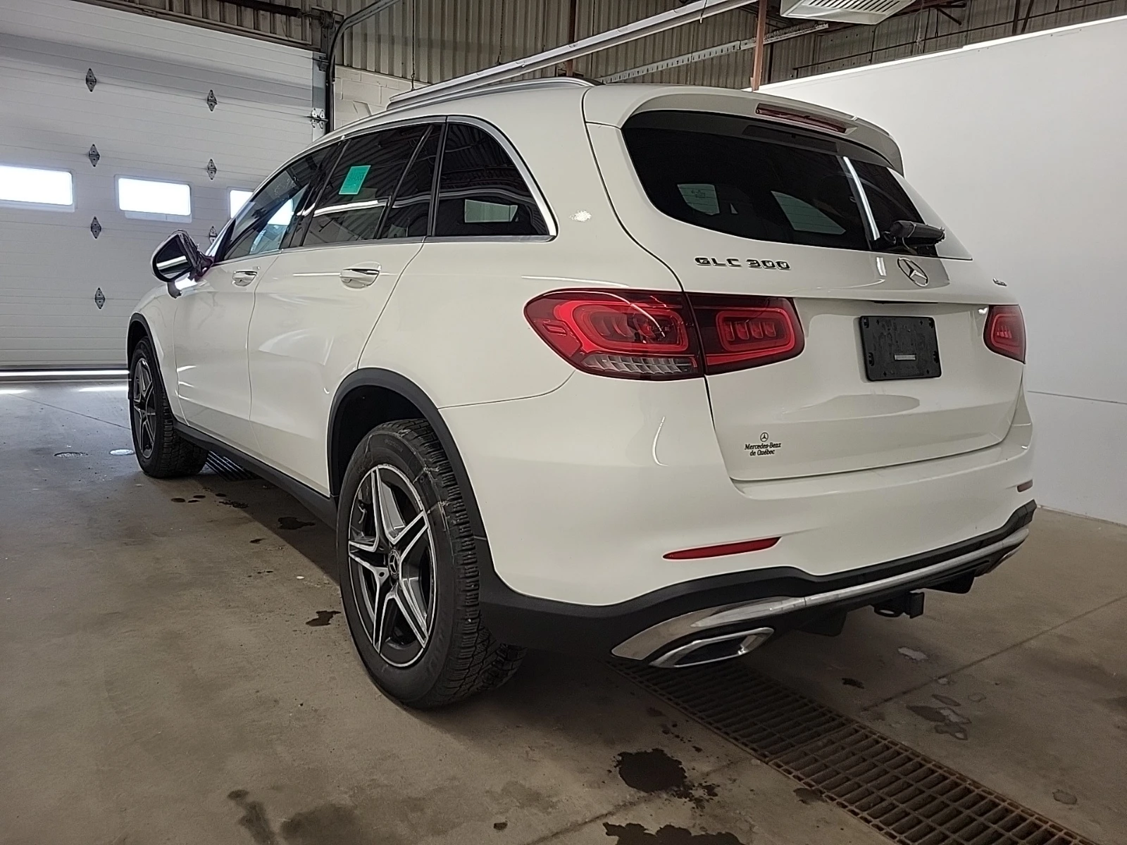 Mercedes-Benz GLC 300 Back up* Пано* Подгрев* Авто финанс.*  - изображение 4