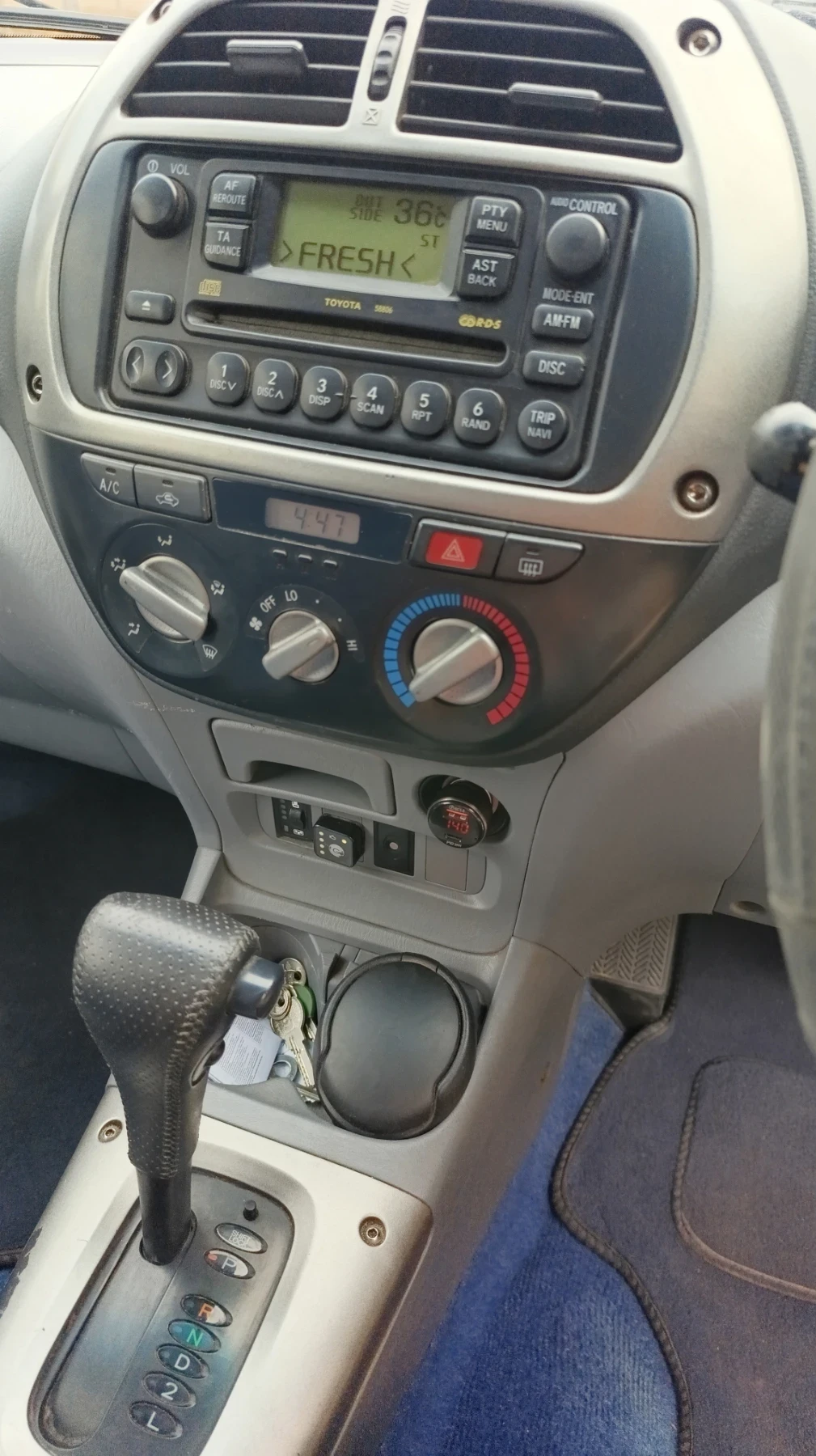 Toyota Rav4  - изображение 9