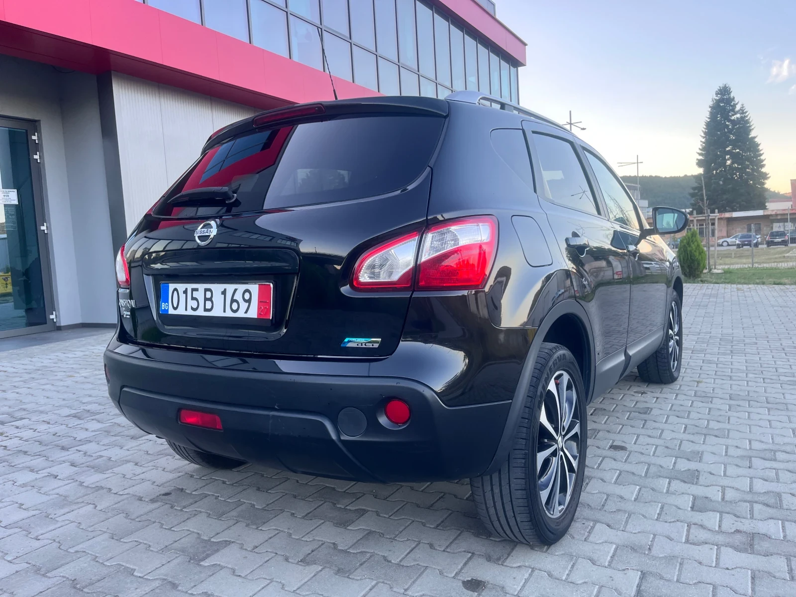 Nissan Qashqai 1.6 Pure Drive * * Панорама* *  - изображение 7