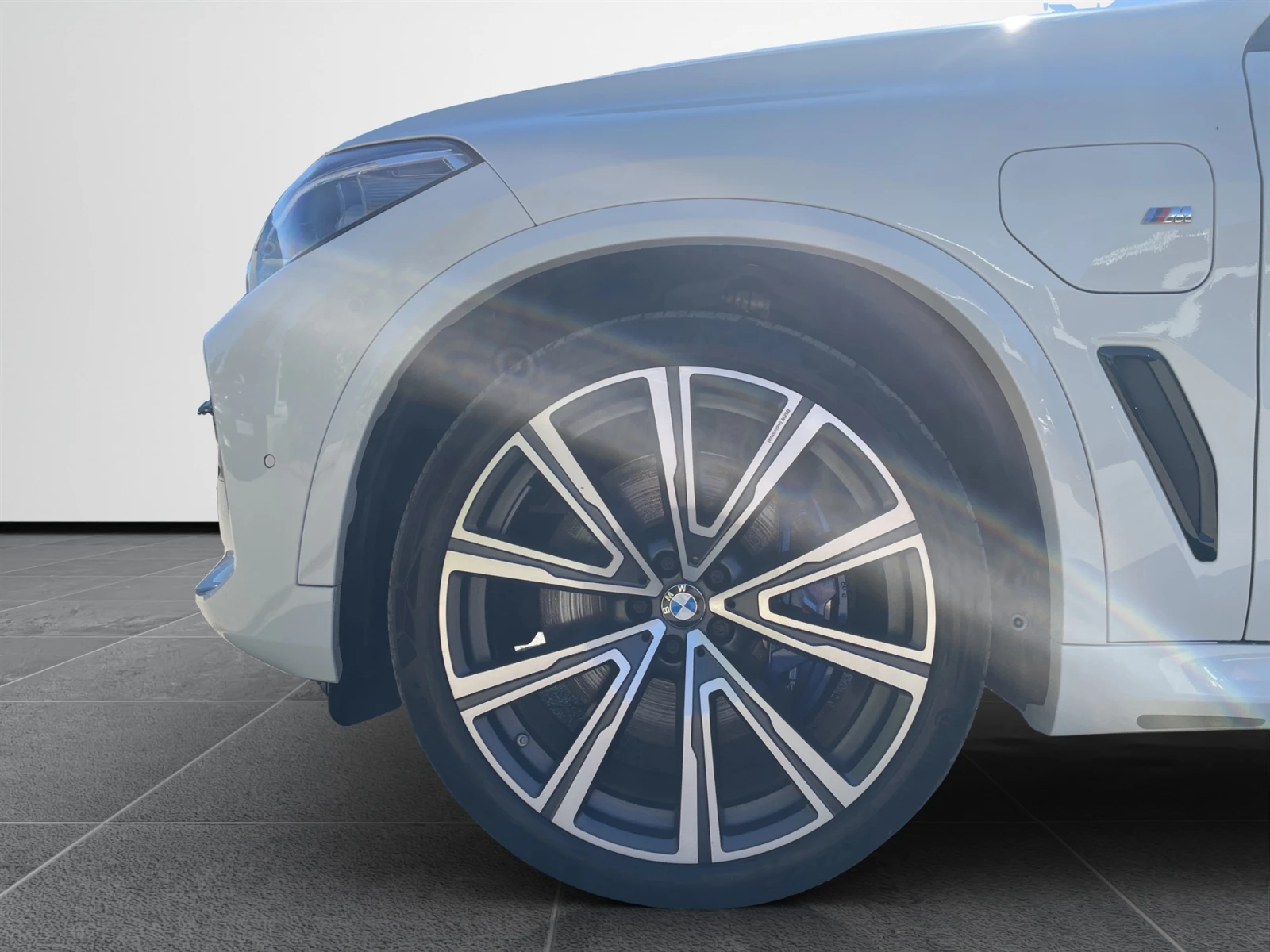 BMW X5 xDrive45e - изображение 5