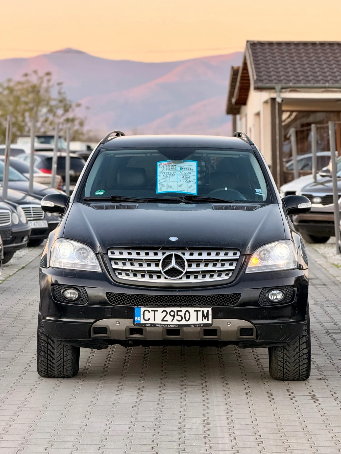 Mercedes-Benz ML 320 Топ* Обслужен* Всичко платено* Бартер* Пружини*  - изображение 2