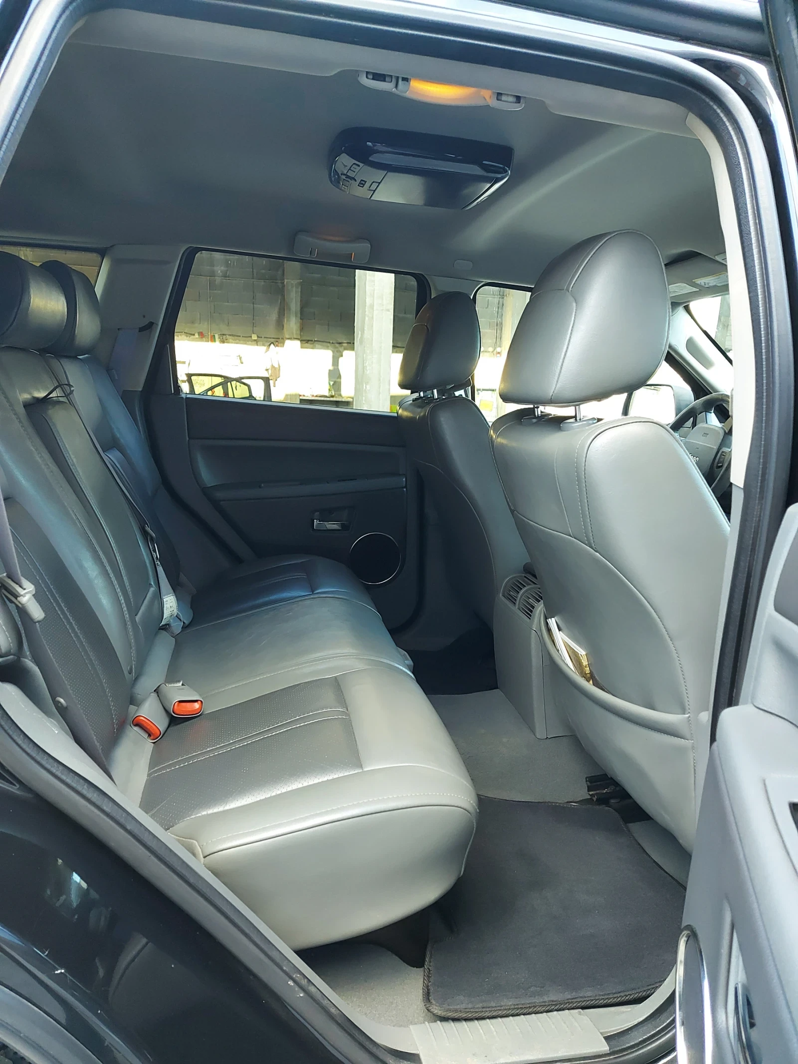 Jeep Grand cherokee  - изображение 6