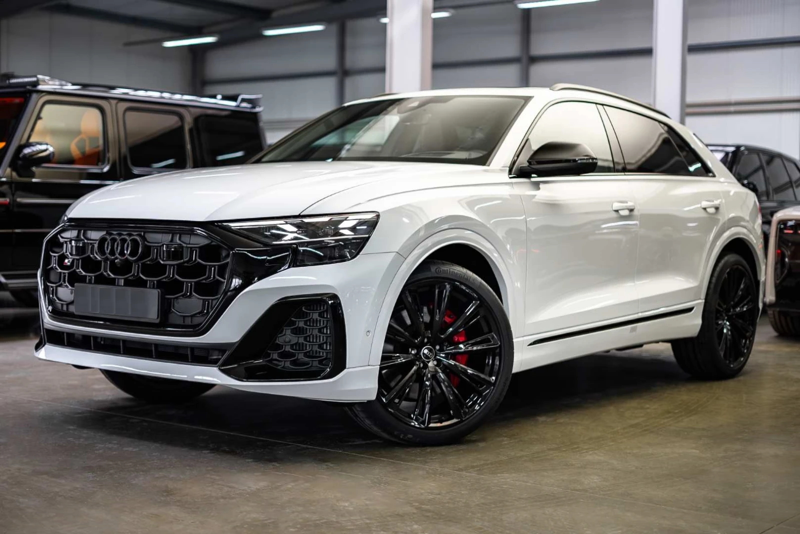 Audi SQ8 NEW* FACELIFT* RS* DIGITAL OLED LIGHT* B&O* PANO* , снимка 3 - Автомобили и джипове - 54341278