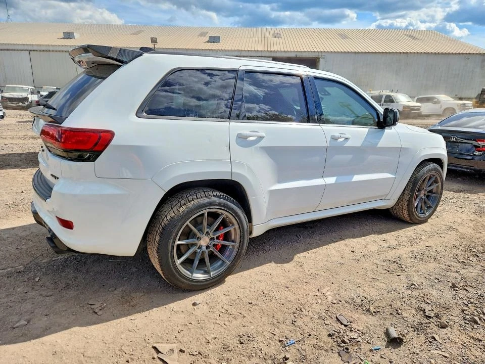Jeep Cherokee, снимка 3 - Автомобили и джипове - 54786886