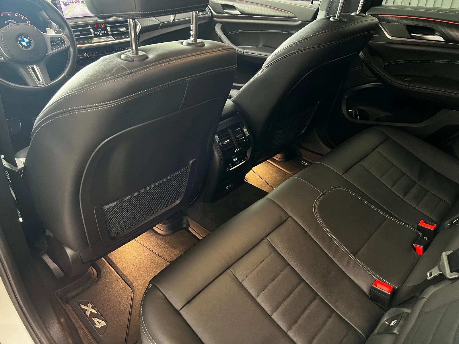 BMW X4 M40d, снимка 9 - Автомобили и джипове - 54847186