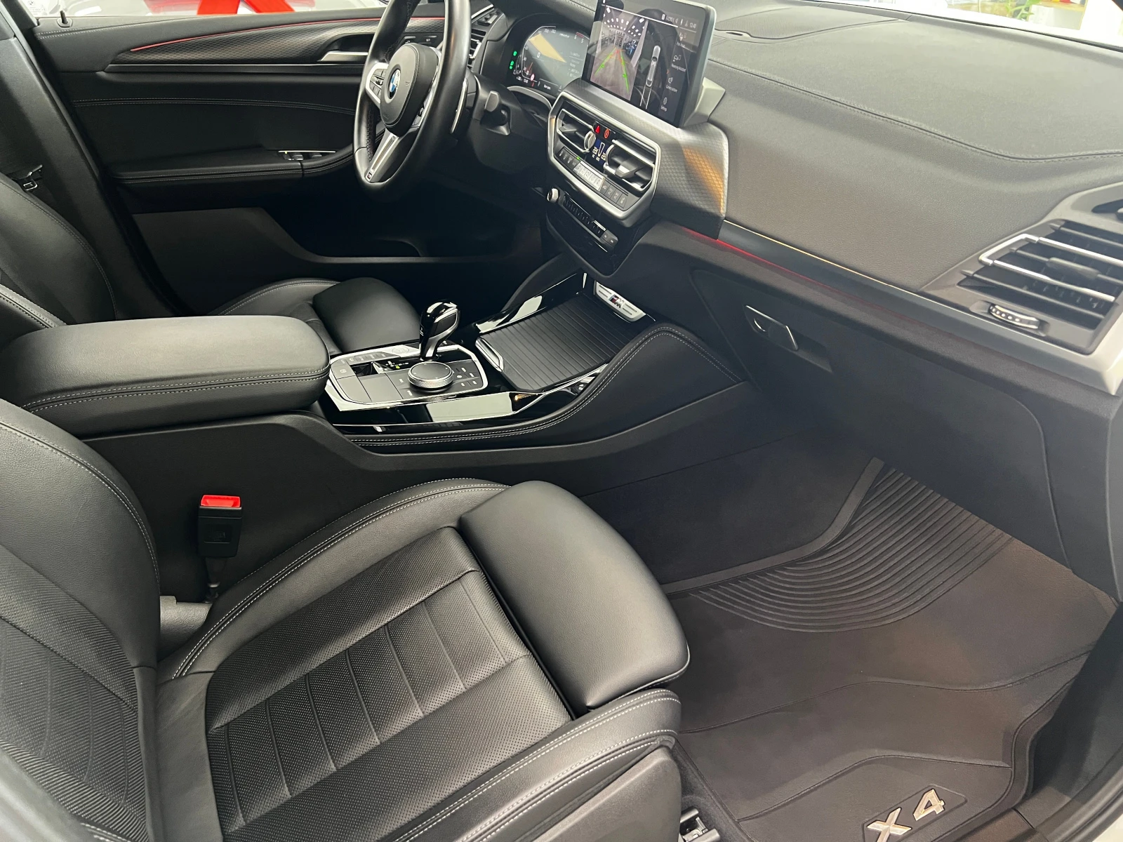BMW X4 M40d, снимка 12 - Автомобили и джипове - 54847186