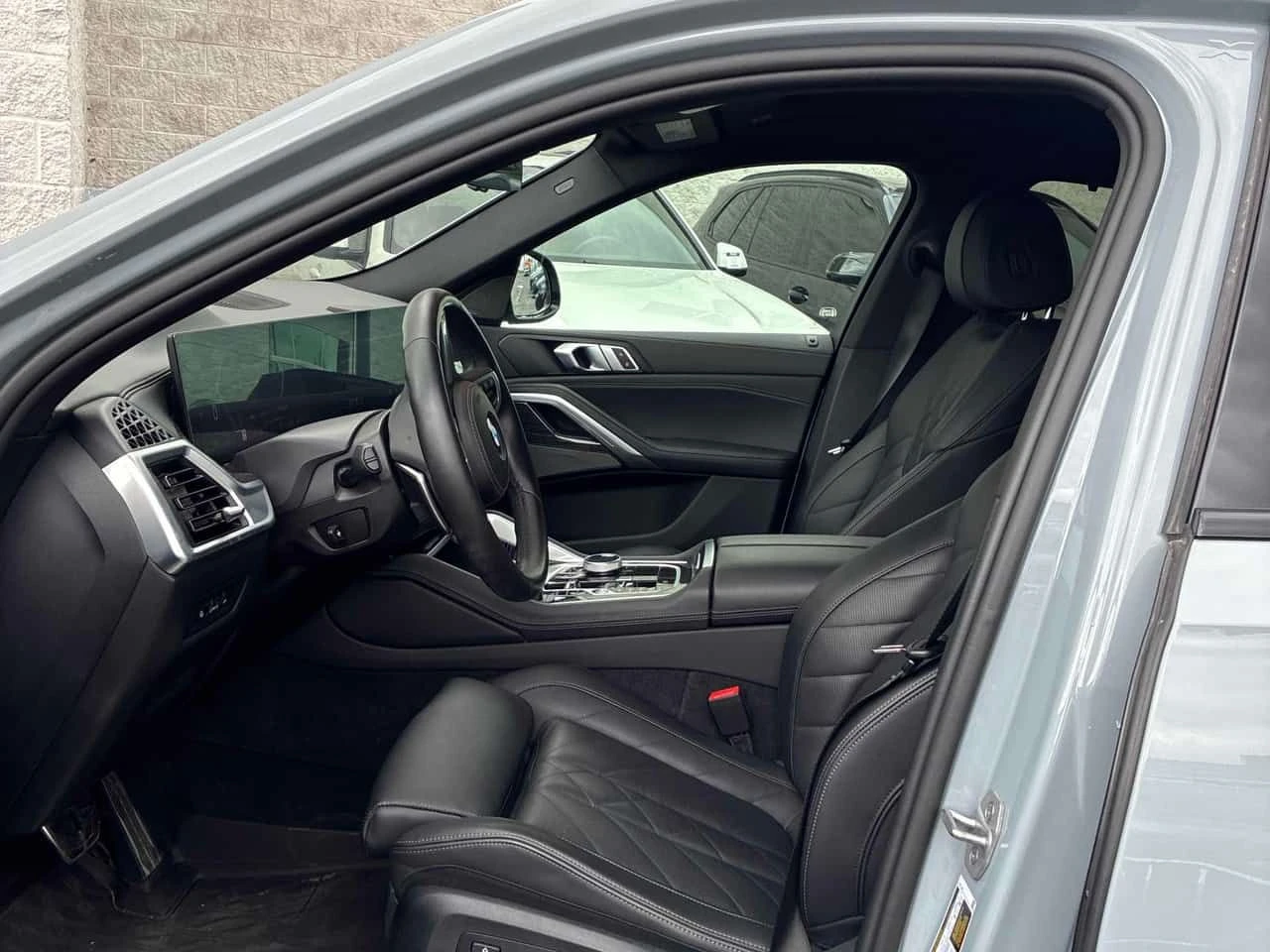 BMW X6 xDrive40i/360/DIS/HUD/H&K/ОБДУХВАНЕ/, снимка 12 - Автомобили и джипове - 54964077