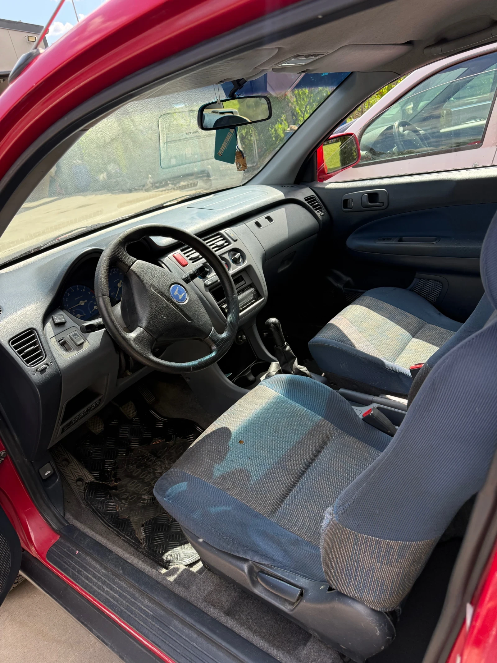 Honda Hr-v 1.6 4x4 GAS, снимка 6 - Автомобили и джипове - 55197837