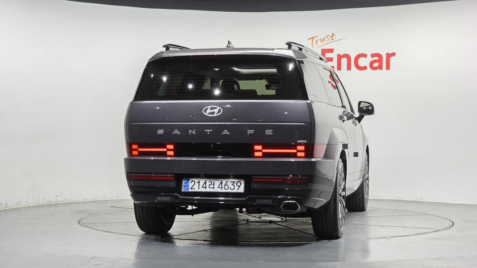 Hyundai Santa fe 2.5T Calligraphy* МАСАЖ* HUD* 360* КРАЙНА ЦЕНА, снимка 4 - Автомобили и джипове - 55594451
