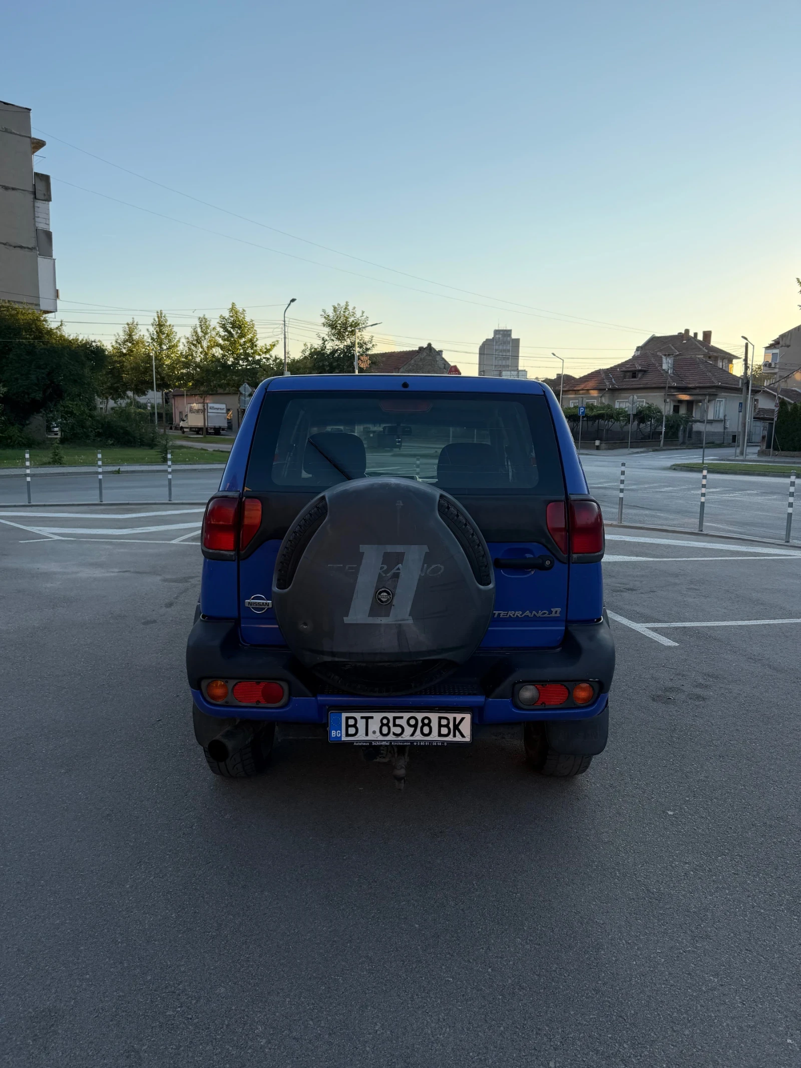 Nissan Terrano II 2.7 TDI 4x4 2001 г., снимка 5 - Автомобили и джипове - 55742953
