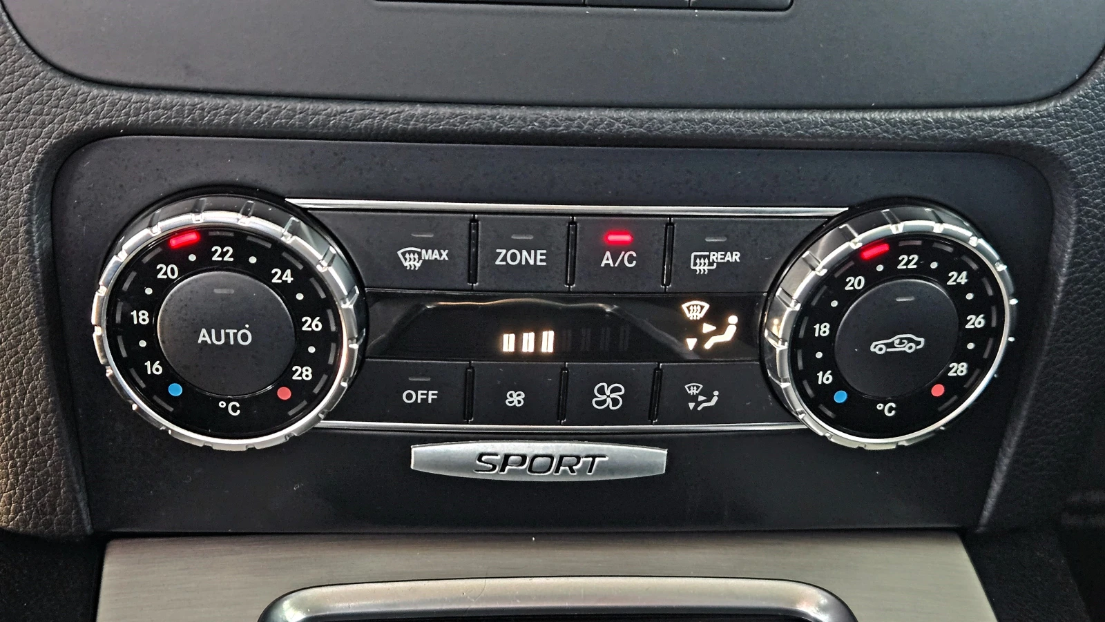 Mercedes-Benz GLK 220AMG/FACE/4MATIC/GERMANY/START-STOP/LIZING, снимка 12 - Автомобили и джипове - 55750831
