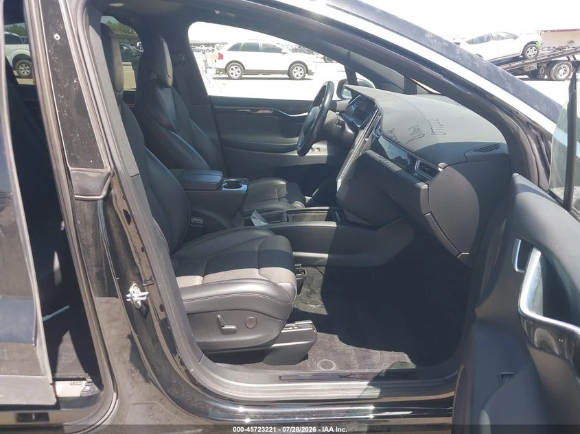 Tesla Model X 75D AWD, снимка 5 - Автомобили и джипове - 55893513